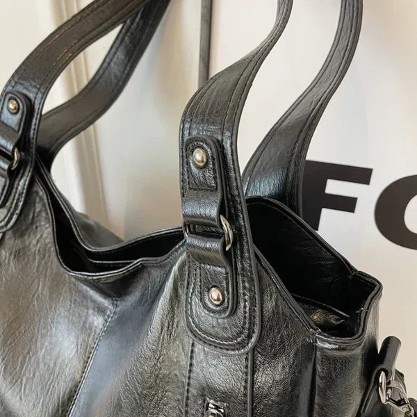 NOEMIE | Classic Leather Tote Bag