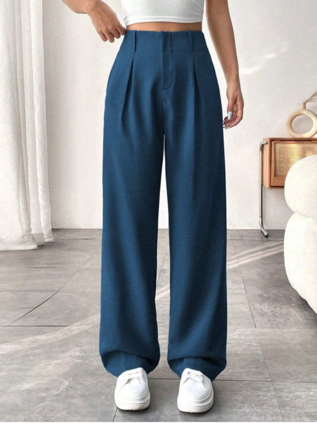 Belisima | Elegant Pleated Wide-Leg Office Trouser